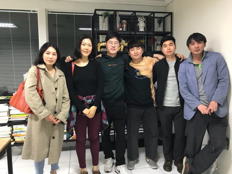  데스레이스, 전설이 될 사람들의 모임