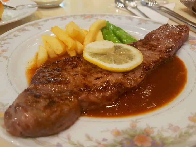  교토 맛집 레스토랑 키쿠스이(レストラン菊水) 100년된 레스토랑
