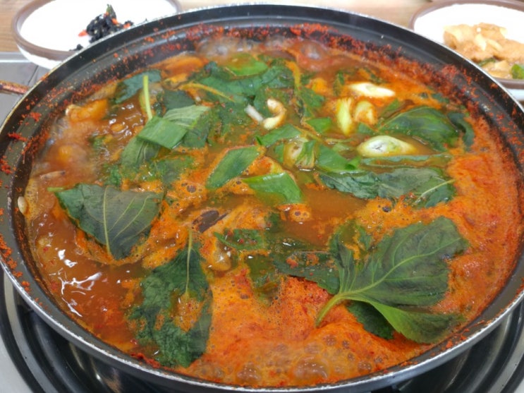 대전용문동매운탕 수제비가 들어간 맛깔나는 매운탕