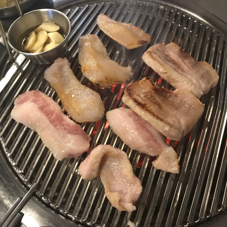  제슐랭 : 언주역 맛집 돼지연구소
