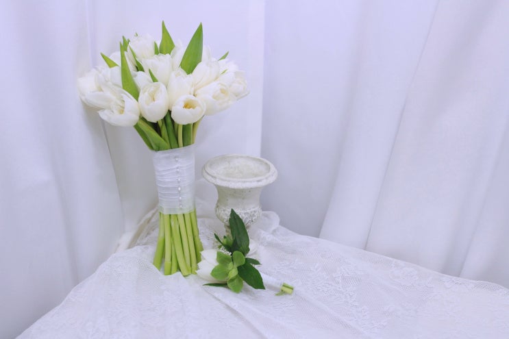 unlooked for wedding bouquet : 뜻밖의 행복 본식 부케