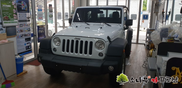  Jeep 루비콘 전.후방 센서 룸미러 후방 장착