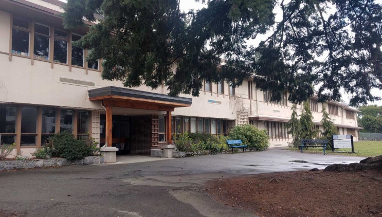  [West Vancouver 공립학교]   Irwin Park Elementary (어윈 파크 초등학교)