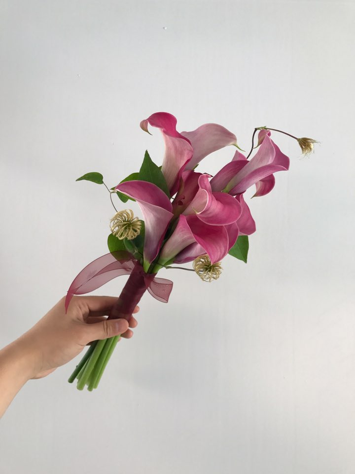  뜻밖의 행복 카라 본식 부케 : unlooked for blessing wedding bouquet