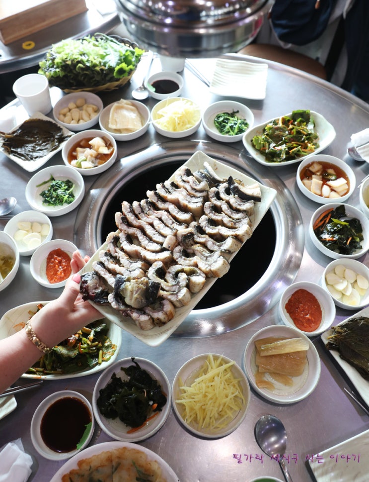  양평 장어 맛집 팔뚝만해 어우~ 신내참숯장어구이! 