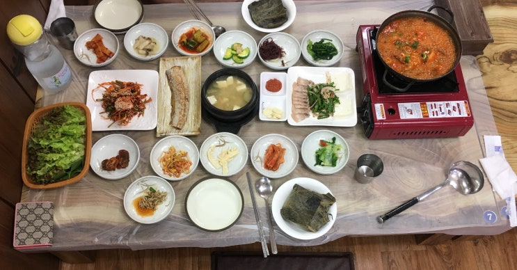  남해멸치쌈밥 / 남해연잎밥 / 남해 대청마루에서 밥을 먹어보았다 :-)