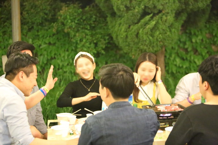  항상 즐거운 파티가 진행중이에요! / 후아유 강릉게스트하우스 경포점