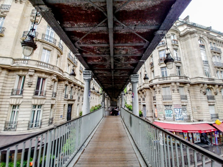 파리 여행 : 파리스냅촬영 장소, 인셉션 다리
