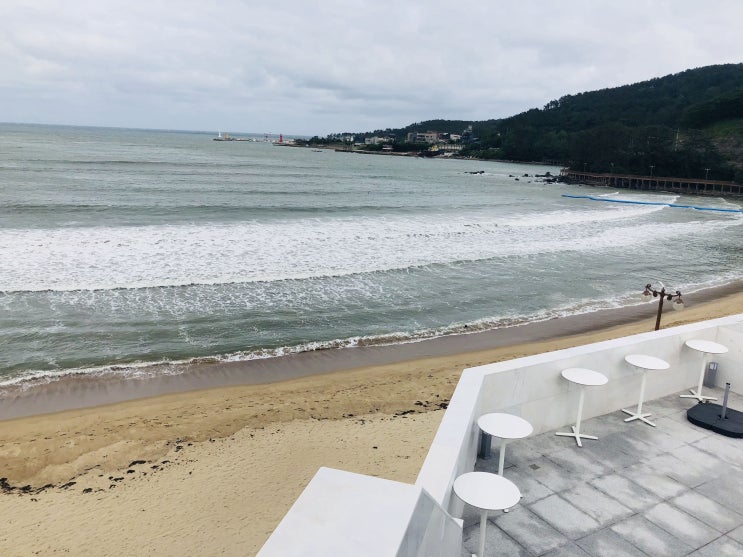  부산 일광 투썸플레이스 루프탑에서 커피마시기