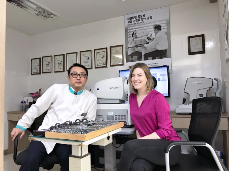  독일 루프트한자 승무원들도 한국올때 우리 인하안경을 방문해주셨습니다!