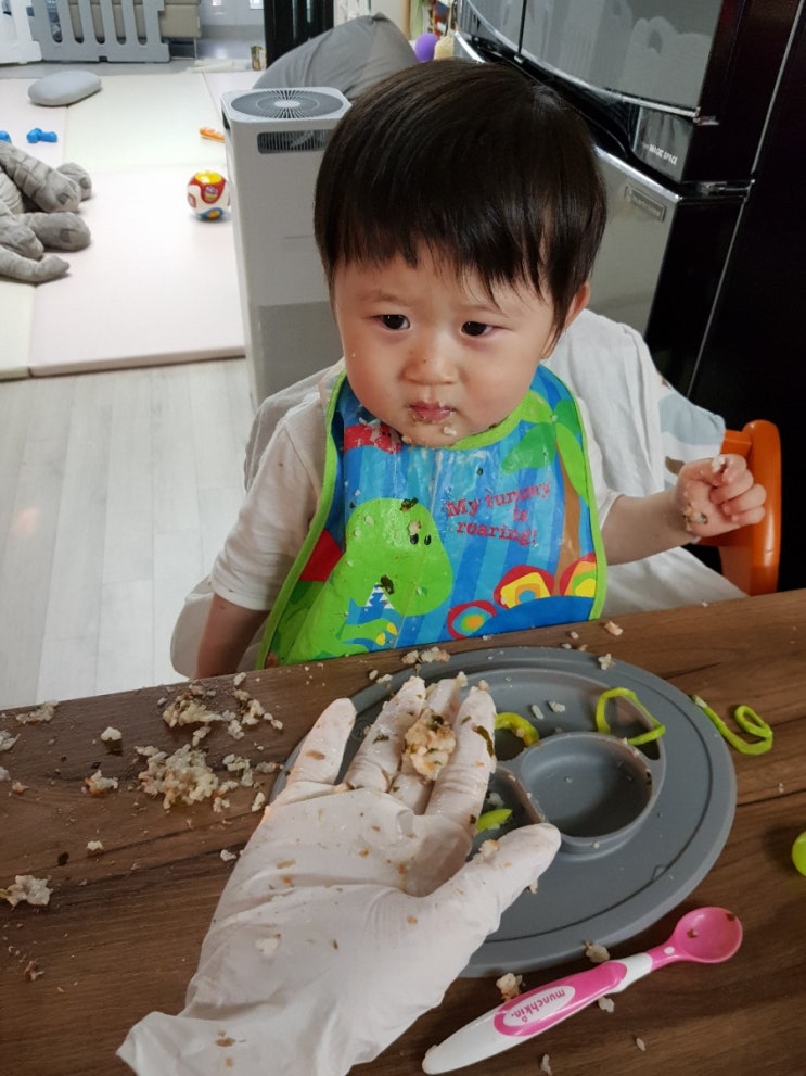  이유식 전쟁.. 오늘도 나는..전쟁터로..