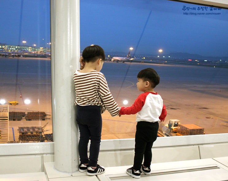 아이와 제주항공 인천에서 수완나품 국제공항까지