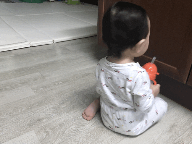  생후 354일 단유4일차 별탈없어요