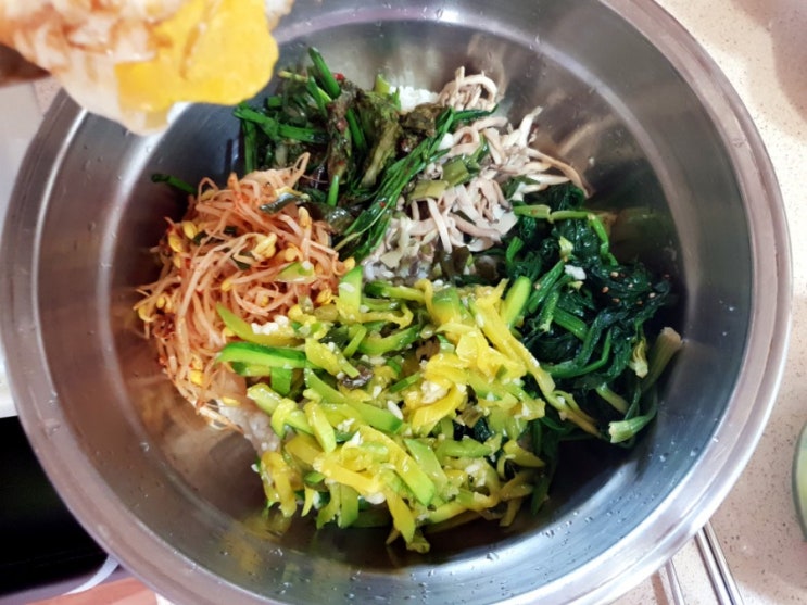  더운 여름 비빔밥으로 입맛 살리기