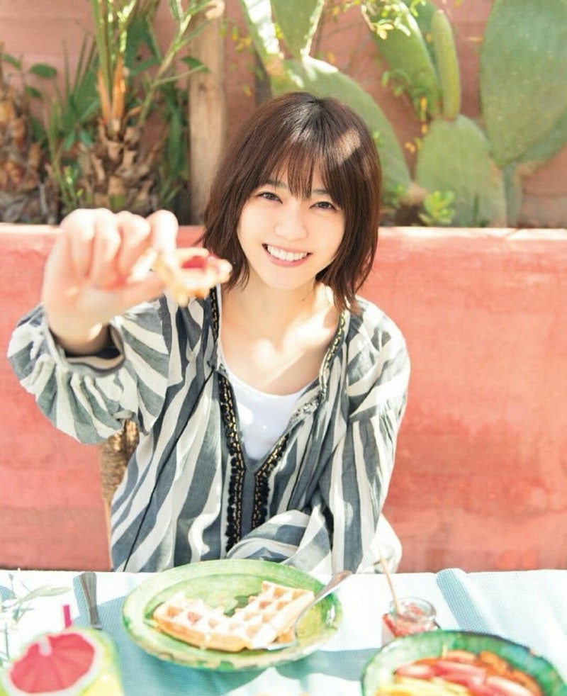 西野七瀬 彼女感たっぷり カット公開 テラスでワッフルを あーん 네이버 블로그 西野七瀬 彼女感たっぷり カット公開 テラスでワッフルを あーん 네이버 블로그