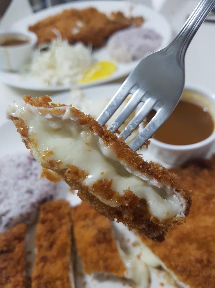 도민들에게 유명한 외도맛집 나라돈까스 배터져 죽는줄 ㅠ.ㅠ 도민들에게 유명한 외도맛집 나라돈까스 배터져 죽는줄 ㅠ.ㅠ