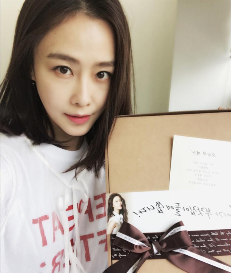 [근황] ‘부잣집 아들’ 홍수현, 청순미 넘치는 일상…‘매일이 리즈’