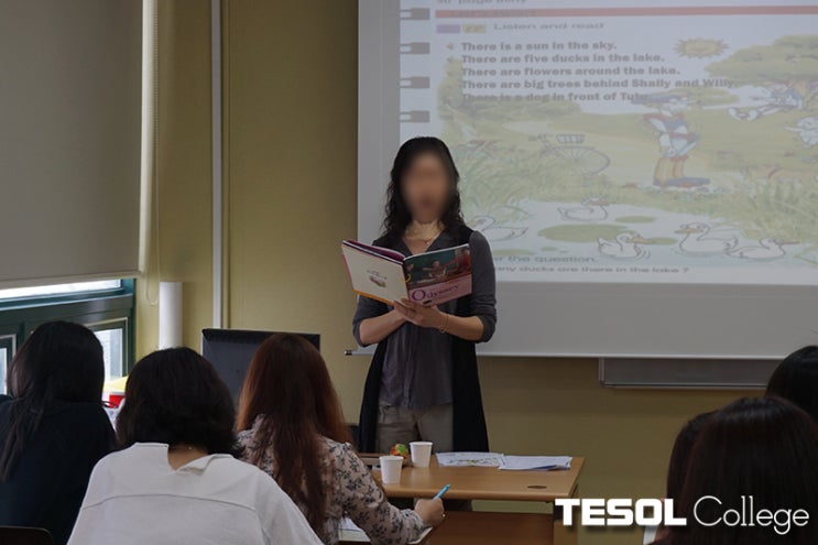  [부산방과후영어] 전치사 활용해 There is 말하기!
