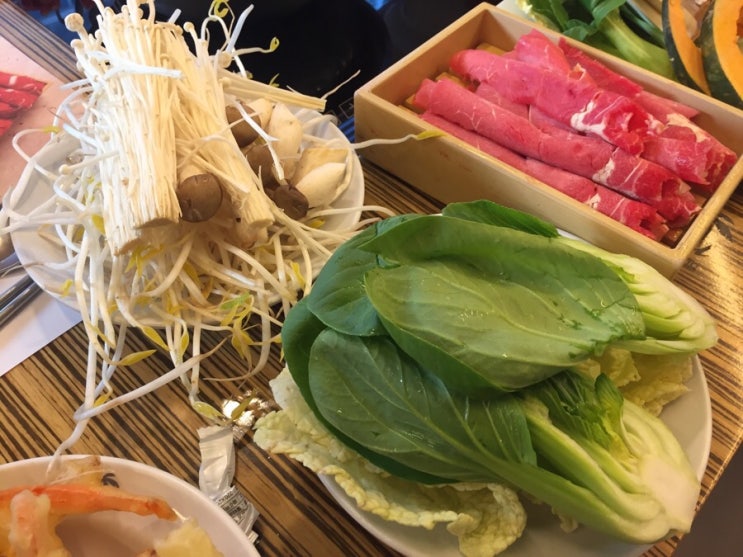 [부산/대신동맛집]월남쌈과 샐러드바가 있는 코코샤브