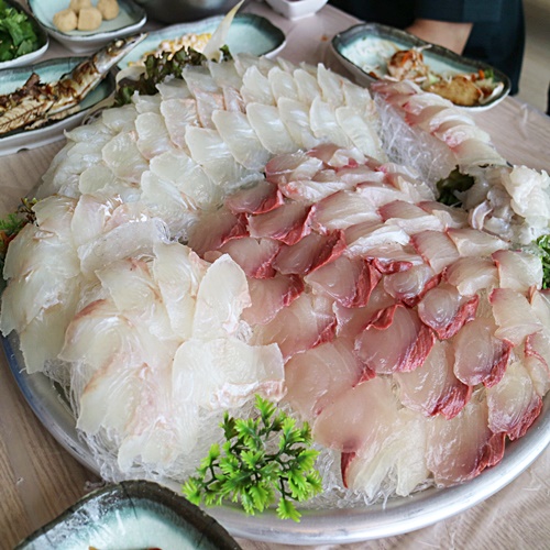  강릉 여행 사천진해변 그린 횟집 솔직 후기
