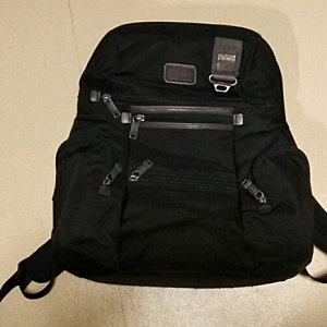 투미(TUMI) 알파 브라보 녹스 22681HKH 백팩  실제 착용 후기