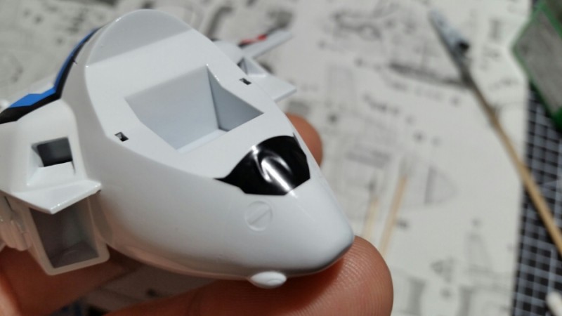 Tutorial: How to Apply Waterslide Decals on Model Kits using Mr. Mark  Setter and Softer 