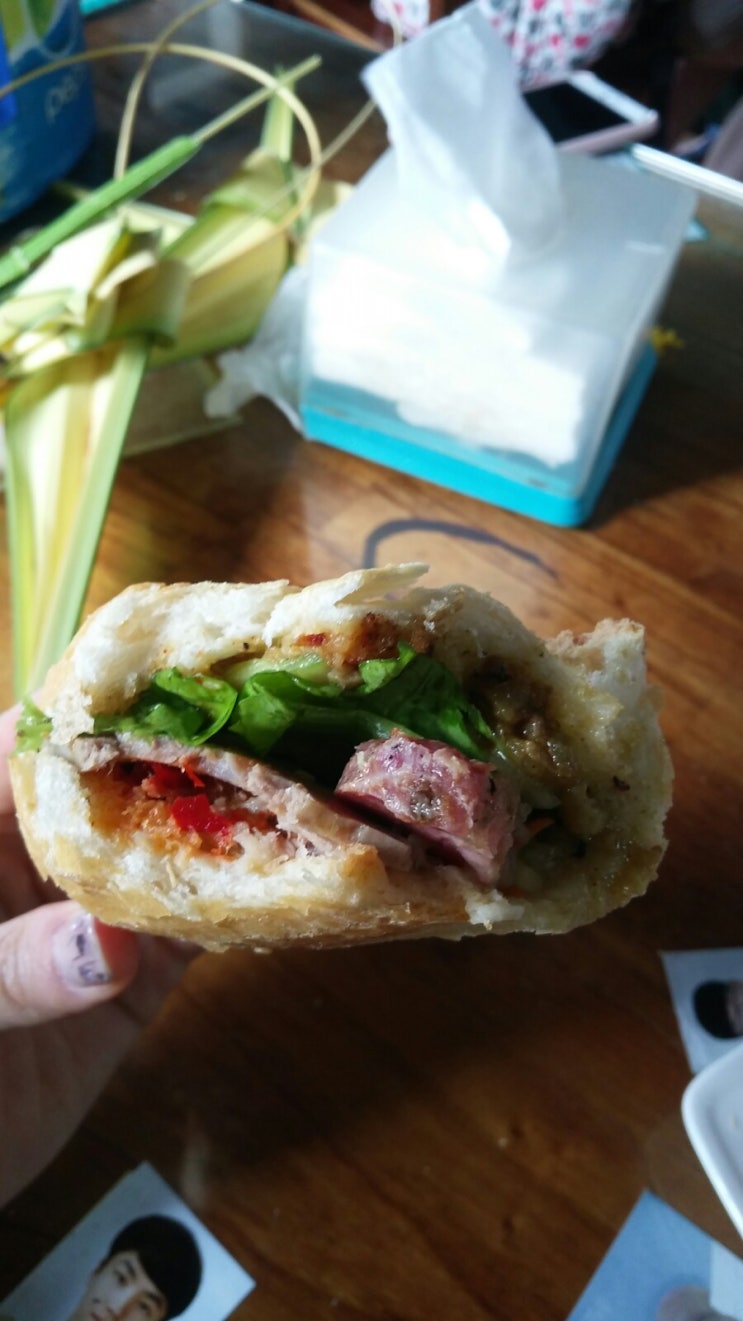 호이안여행:) 호이안맛집추천 반미프엉 꼭가야해용 호이안여행:) 호이안맛집추천 반미프엉 꼭가야해용