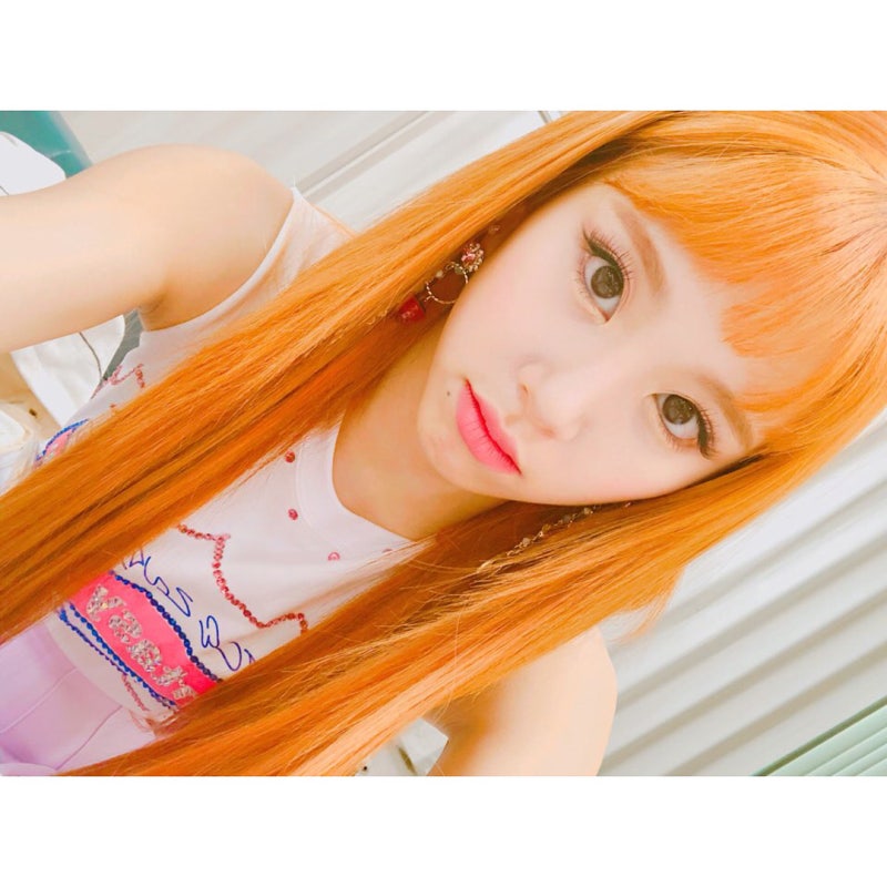 Chaeyoung with Orange Hair + TWICE Arena Tour 2018 Schedule Revealed! (Japan Tour in Sept-Oct)