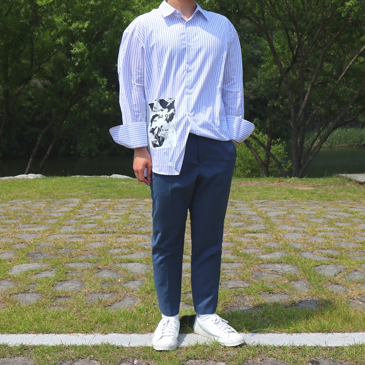  에잇세컨즈 남자 스트라이프 셔츠 코디 남자는 셔츠지
