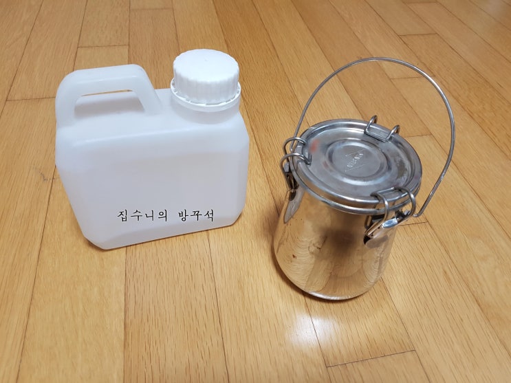  [매일매일 버리기]D+207_브러쉬클리너, 석유통