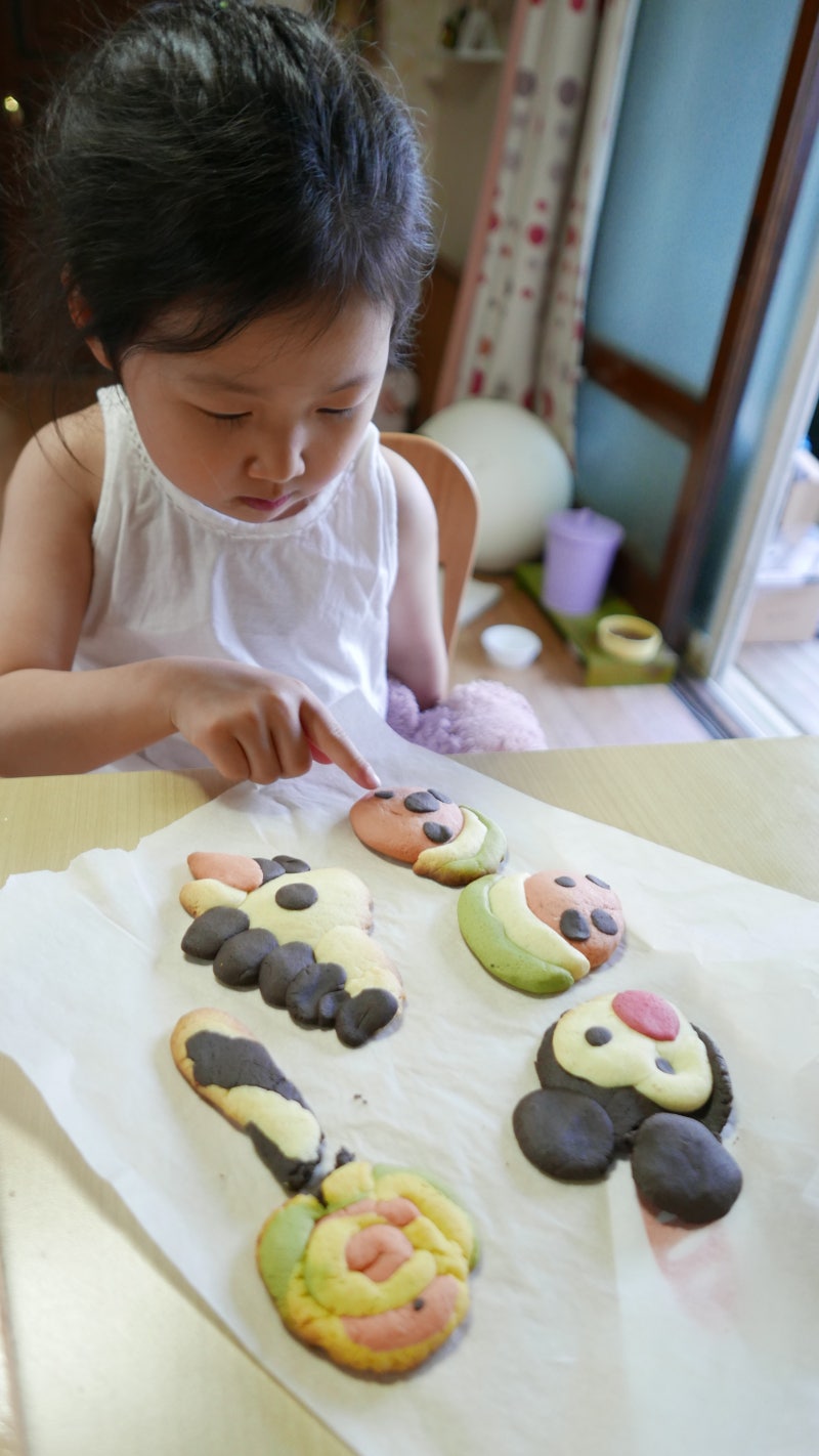 토이쿠키로 아이랑 쿠키만들기 : 네이버 블로그, image size:800x1422