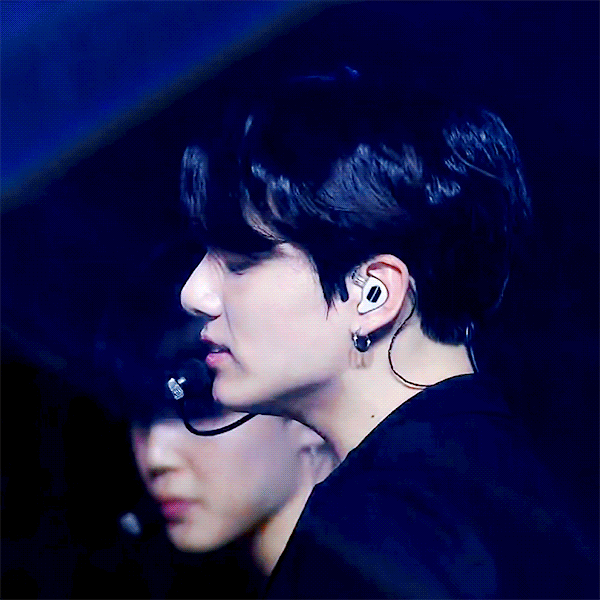 정국 움짤 콘서트에 대한 이미지 검색결과