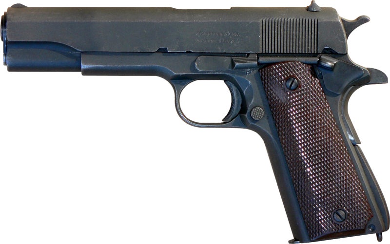 역사상 최고의 권총 ‘콜트 1911’ 전시회