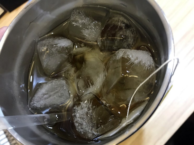  가온리빙의 텀블러를 선물받았다! 하지만..