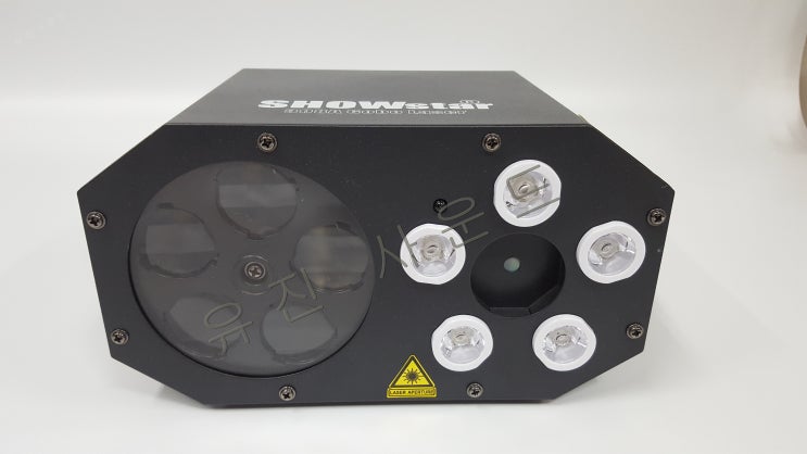  1석3조의 무대조명 효과가 빛나는 다용도 다기능 미니 LED 레이져 복합기 노래방조명 ST-308A 고보 레이저 [ LED 빔 싸이키 무빙/부스 코인 동전 노래방기계 ]