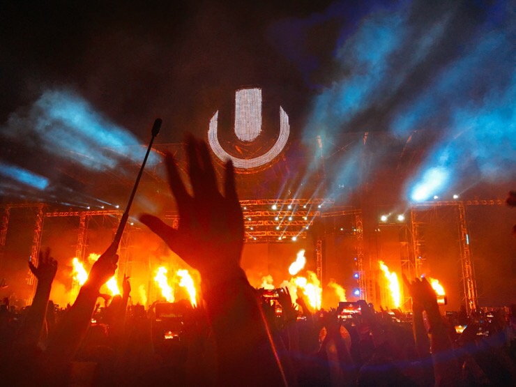  UMF KOREA 2018 후기! 제드, 체인스모커스, 데이비드게타, 스티브안젤로 등 라인업 대박!