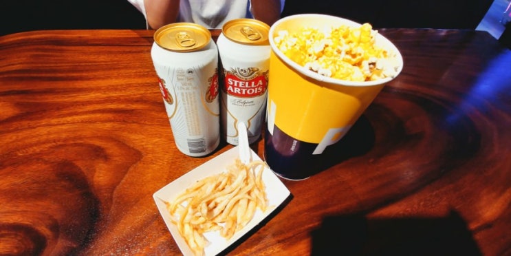 메가박스 맥주콤보와 함께 쥬라기월드 관람 메가박스 맥주콤보와 함께 쥬라기월드 관람