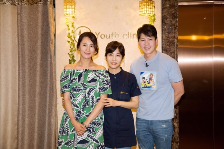  sbs좋은아침 방송팀이 박찬민 아나운서 피부나이 측정을 위해 유스피부과를 방문했습니다. 