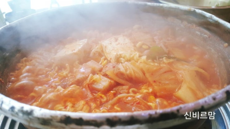  부천, 양푼 생고기 김치찌개(feat.계란말이)