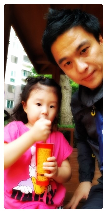  순간순간 사랑하고, 순간순간 행복하세요. 