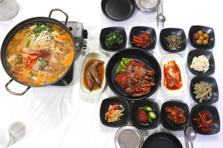  태안 안면도 맛집 안면도 먹거리 맛있는 꽃지전라도식당 게국지,간장게장,양념게장