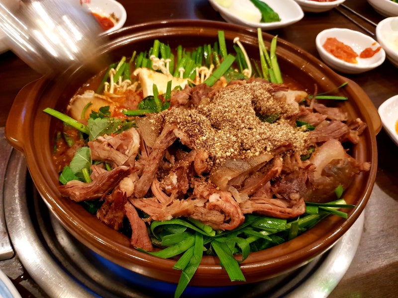 안산 맛집] 처음 먹어본 여성에게 좋다는 흑염소 맛집 흑염소 흑환 2