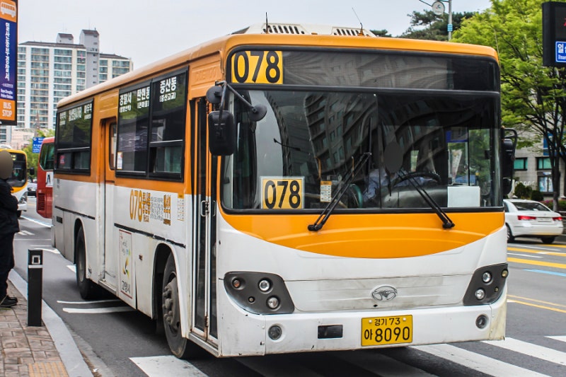여러 지역에서 보였던 부산 시내버스 출신 BS106 로얄시티 중고차량 : 네이버 블로그
