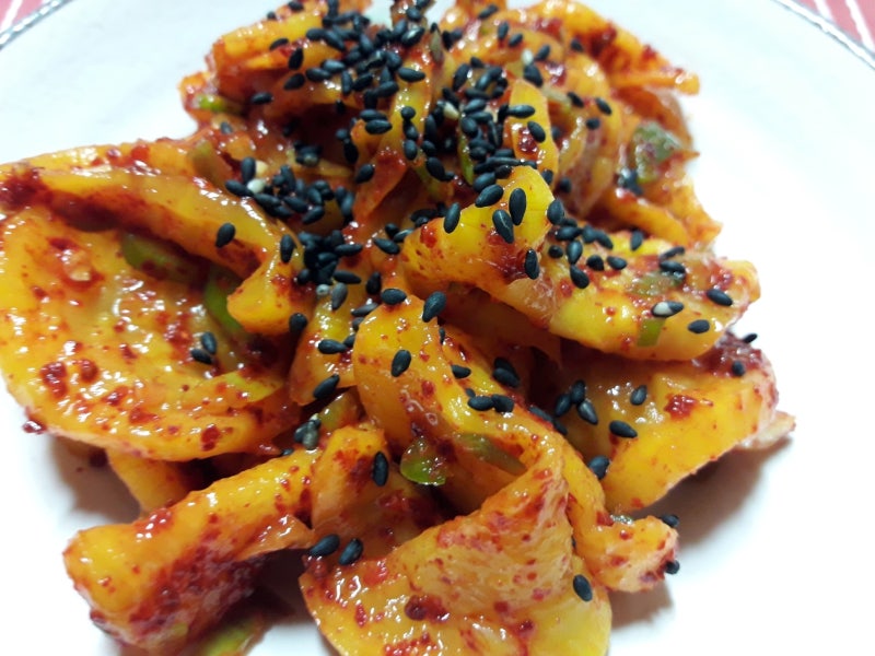 치자단무지만들기 여름반찬으로 제격입니다.치자단무지 만들기 여름 반찬으로 제격입니다.단무지 하면 김밥 생각나는 건 저뿐이에요?단무지는 김밥에... m.blog.naver.com 5