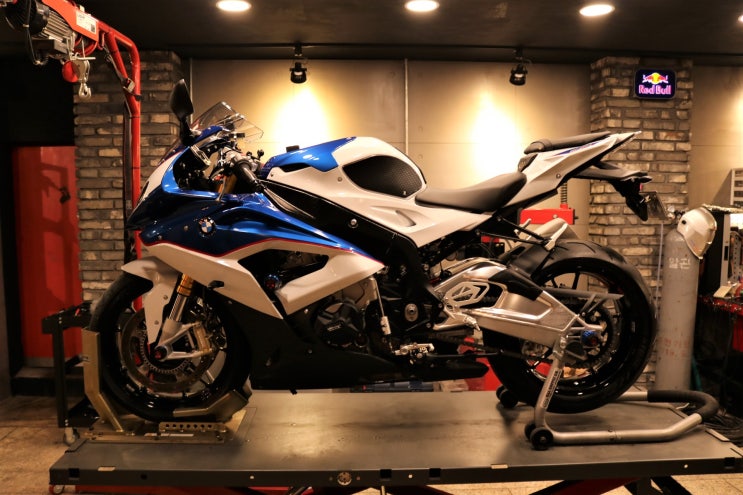  2015년식 BMW S1000RR 점검정비 - [바이킹넷 대전점 길스개러지]
