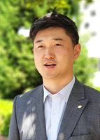 유류세 카드수수료 반환소송 승소 확신 - <이슈 인터뷰 : 법무법인 주원 김진욱 변호사> 유류세 카드수수료 반환소송 승소 확신 - <이슈 인터뷰 : 법무법인 주원 김진욱 변호사>