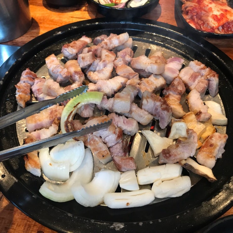 광주 봉선동 맛집 벽돌집,삼겹살 꿀맛!