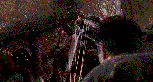 스타쉽 트루퍼스 침공 총