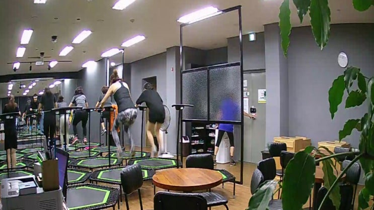  점핑하이 이동점은 누구나 쉽게 올 수 환경 입니다~^^