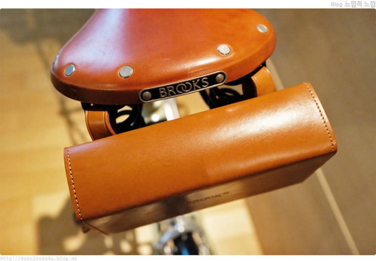  브룩스 디 쉐이프 새들백 Blooks D-Shape Saddle Bag 개봉기
